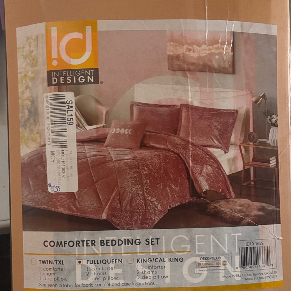 Intelligent Design Blush Comforter Bedding Set